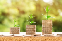 <strong>The interaction of minimum wages and collective bargaining for low-paid groups</strong><p>This research aims to analyse how changes to statutory minimum wages impact collectively agreed minimum wages and actual wages</p>